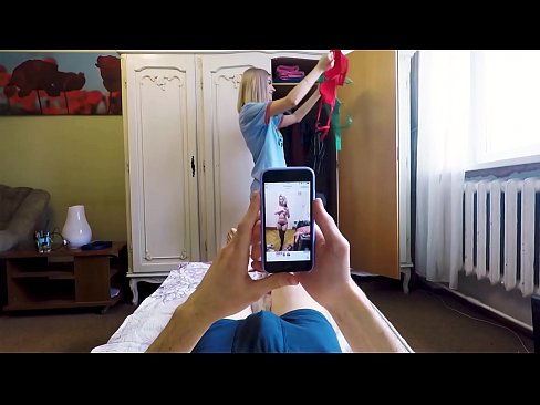 ❤️ Polusestra je natjerala svog brata da svrši neposredno prije nego što je mama došla kući ❤️❌ Ruski porno kod nas ﹏