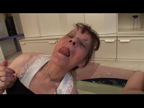 ❤️ Dvije bake i jedan djed imaju trojku ❤️❌ Ruski porno kod nas ﹏